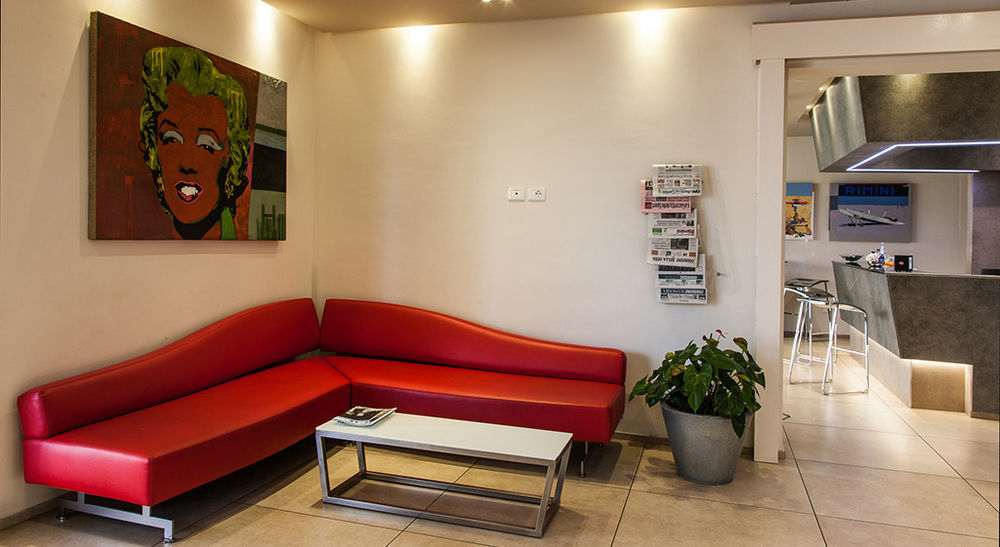 L'Hotel Rimini Esterno foto